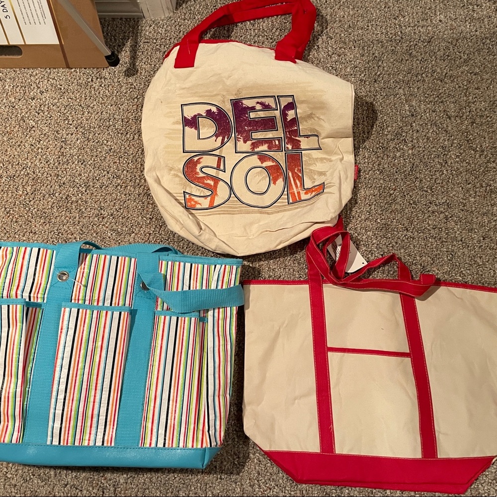 3 BEACH BAGS- A MULTI COLORED ONE. RED & CREAM CANVAS & DEL SOL RED & CREAM